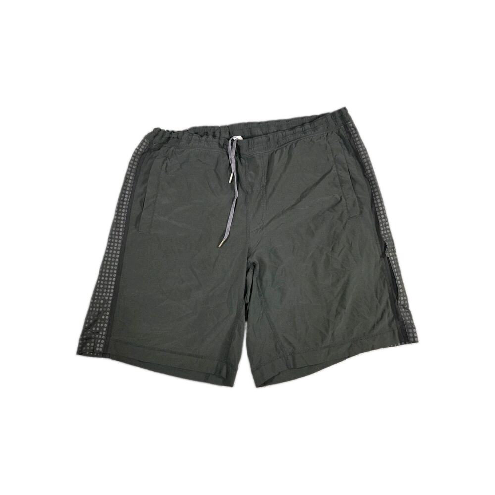 Lululemon Athletica Men's Short Size XL Black Activewear Gym Workout C17